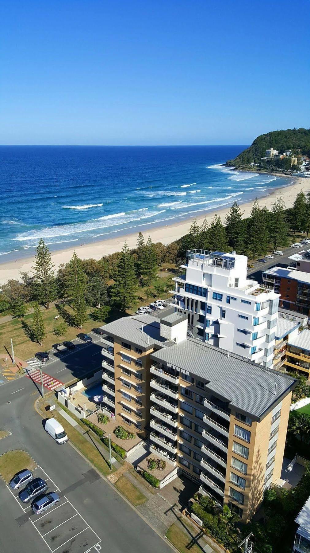 Wyuna Beachfront Holiday Apartments Gold Coast Exterior photo